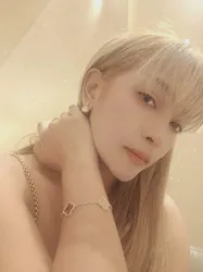 Escorts Jakarta, Indonesia Fangyin