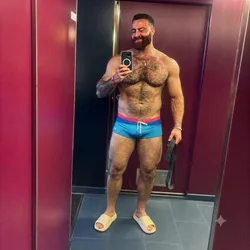 Escorts Amsterdam, Netherlands DomHairy