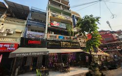 Beer Bar Phnom Penh, Cambodia Top 136