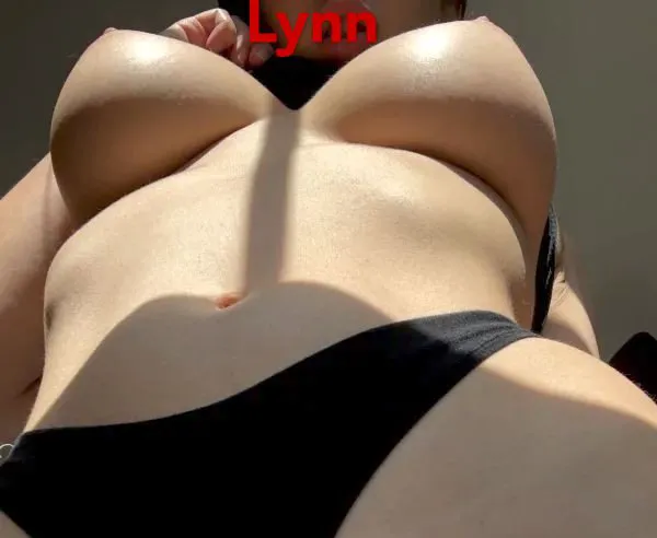 Escorts Novato, California Cali Lynn