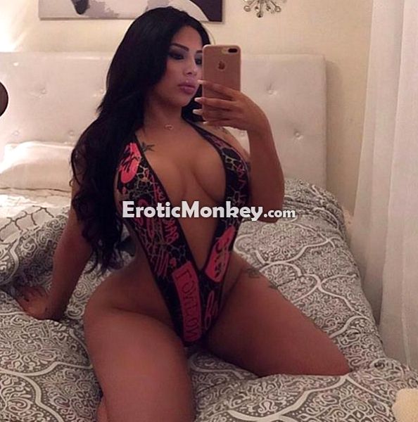 Escorts Long Island City, New York Angelina