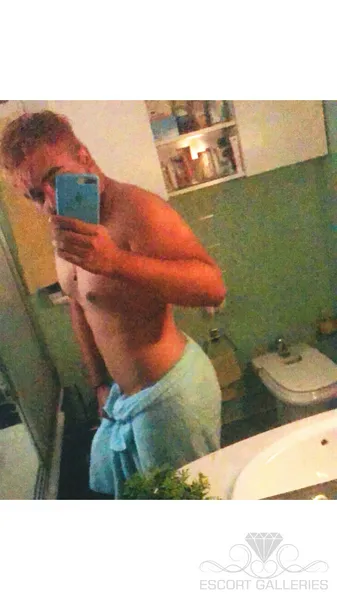 Escorts Arnhem, Netherlands Martin