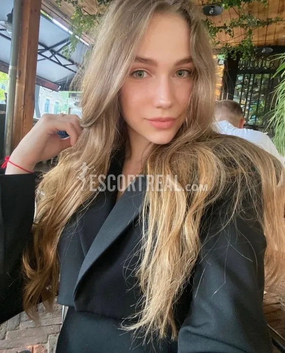 Escorts Monaco, Monaco (Alya, agency Pinkbook)