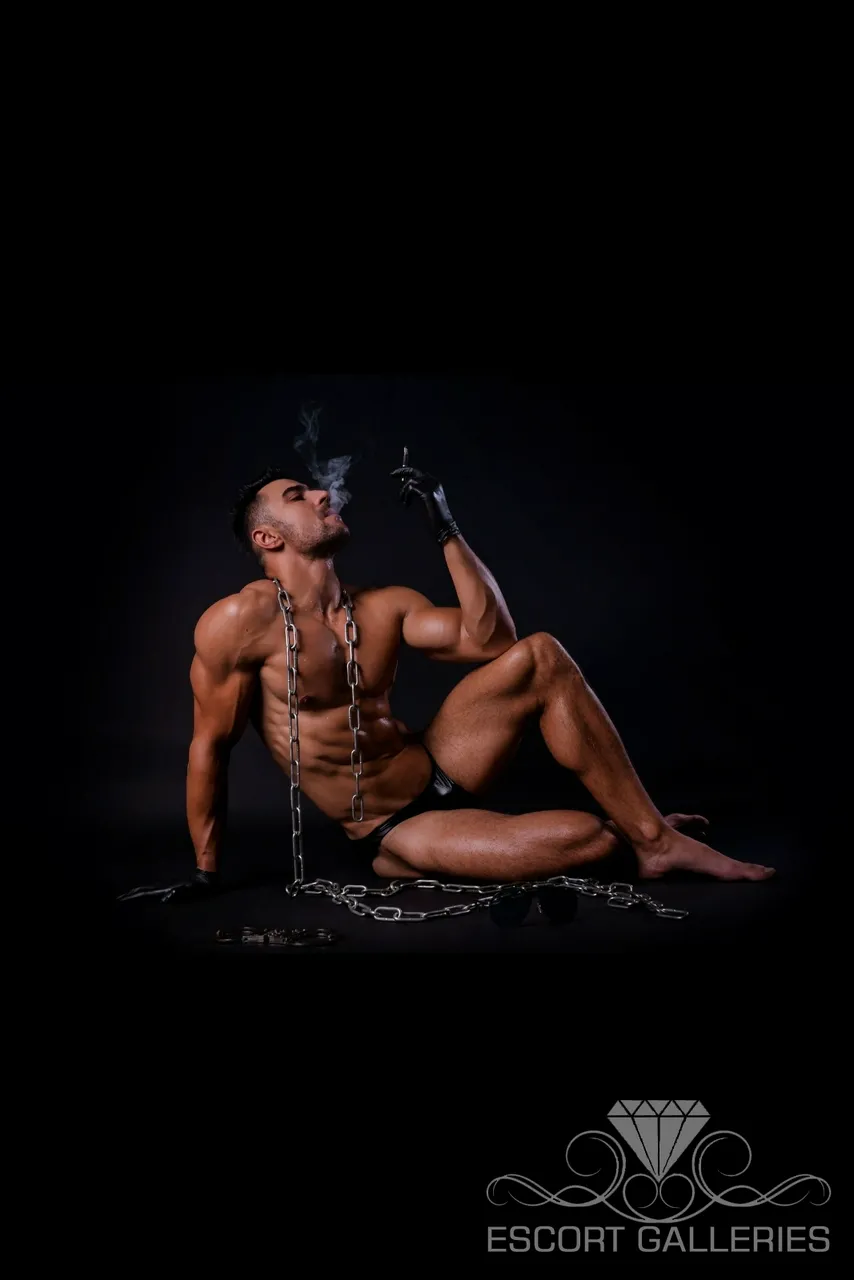 Escorts Amsterdam, Netherlands null