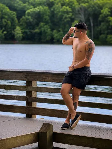 Escorts Houston, Texas Erickmezonmaikol