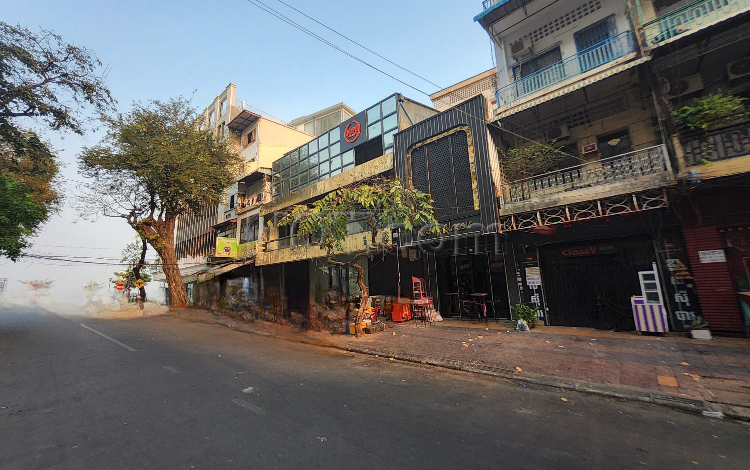 Phnom Penh, Cambodia Classy Bar