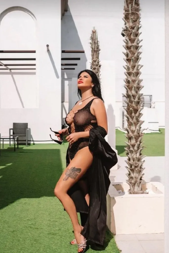 Escorts Dubai, United Arab Emirates Gloria