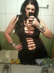 Escorts Bucharest, Romania Adinna