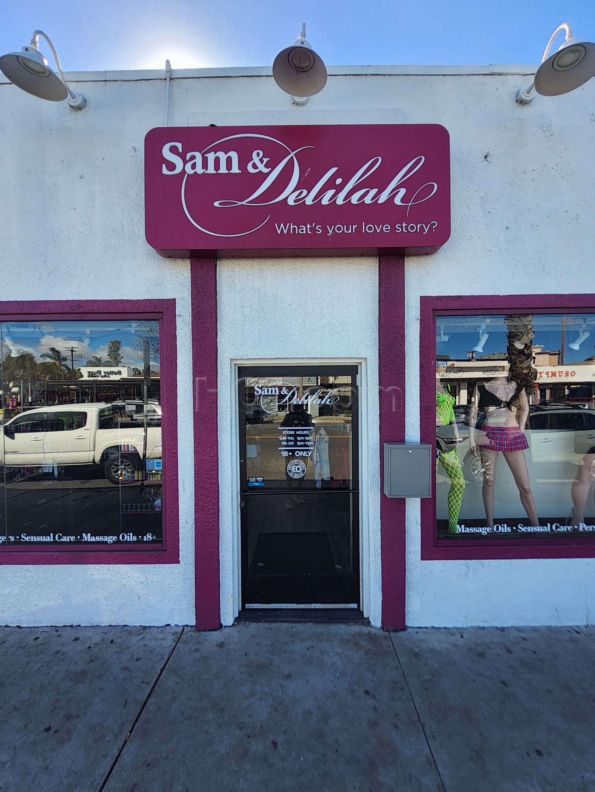 San Diego, California Sam & Delilah