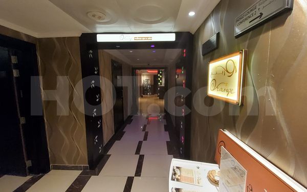 Massage Parlors Dubai, United Arab Emirates Orange Spa