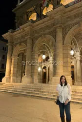 Escorts Valencia, Spain Sara