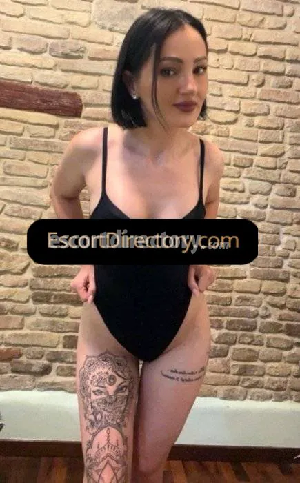 Escorts Aberdeen, Scotland Natalie