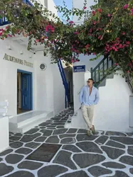 Escorts Greece AlejandroAo