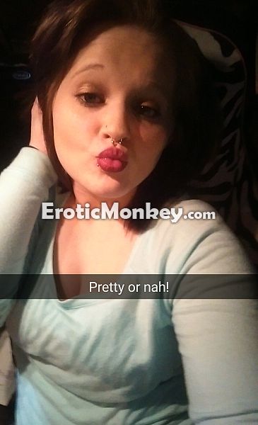 Escorts Louisville, Kentucky Littlemisssunshyne92