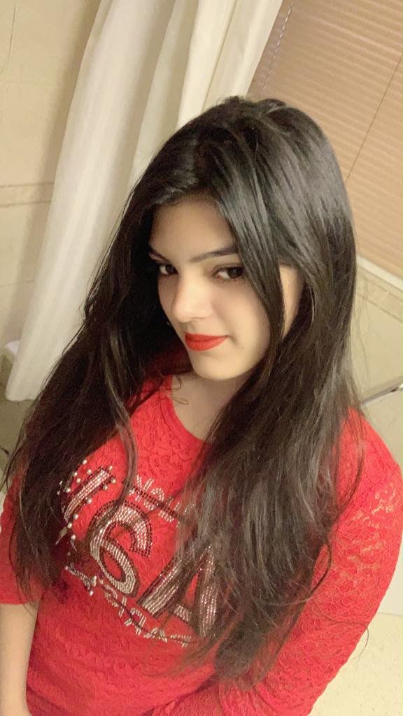 Escorts Dubai, United Arab Emirates Jiya Indian Girl