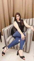 Escorts Abu Dhabi, United Arab Emirates Simran Indian Milf