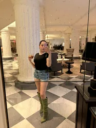 Escorts Manhattan, New York Fun girl Sarah