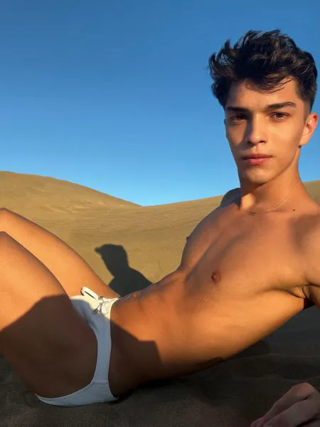 Escorts Madrid, Spain Leo_twinky