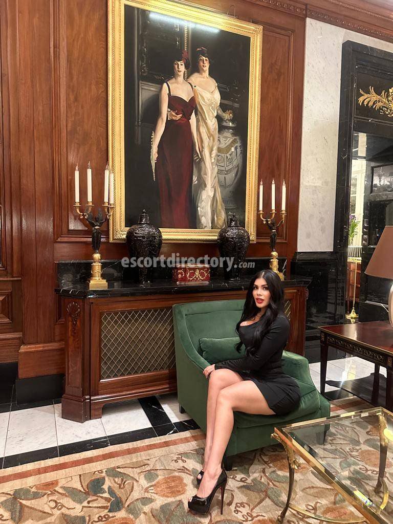 Escorts Paris, Texas Camila_latina