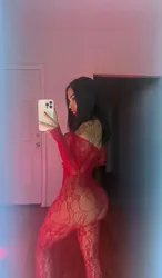 Escorts Whistler, British Columbia Bella