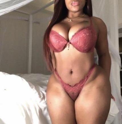 Escorts Boston, Massachusetts Hello daddy🔥 the cleanest and softest pussy. 💦😘 Find me if you are interested📱I am always ready for fun and discreet sex🔥🤤 Very sweet and hygienic pussy😈🔥🌈  21 -