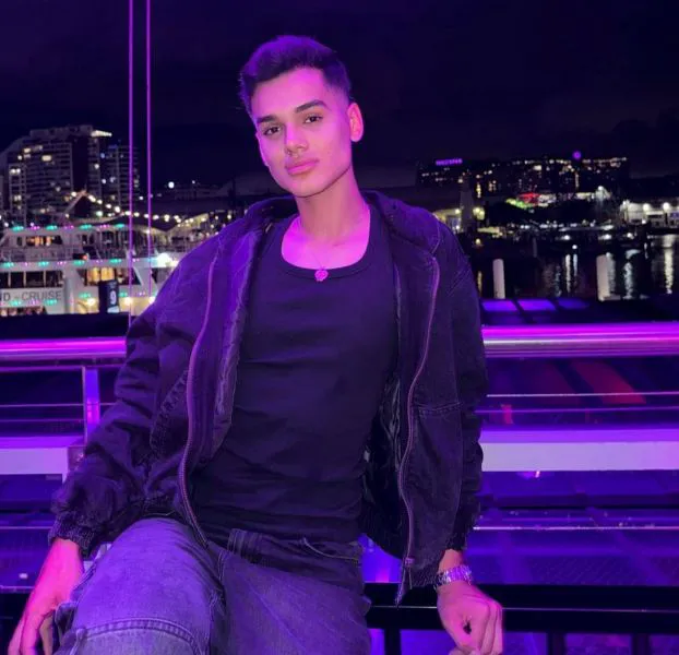 Escorts Sydney, Australia Henry_BDSM