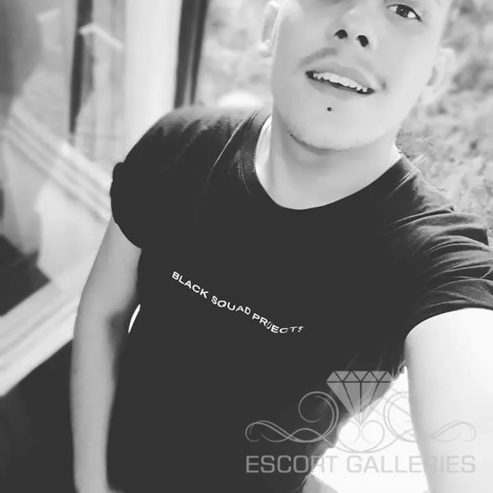 Escorts Arad, Romania null