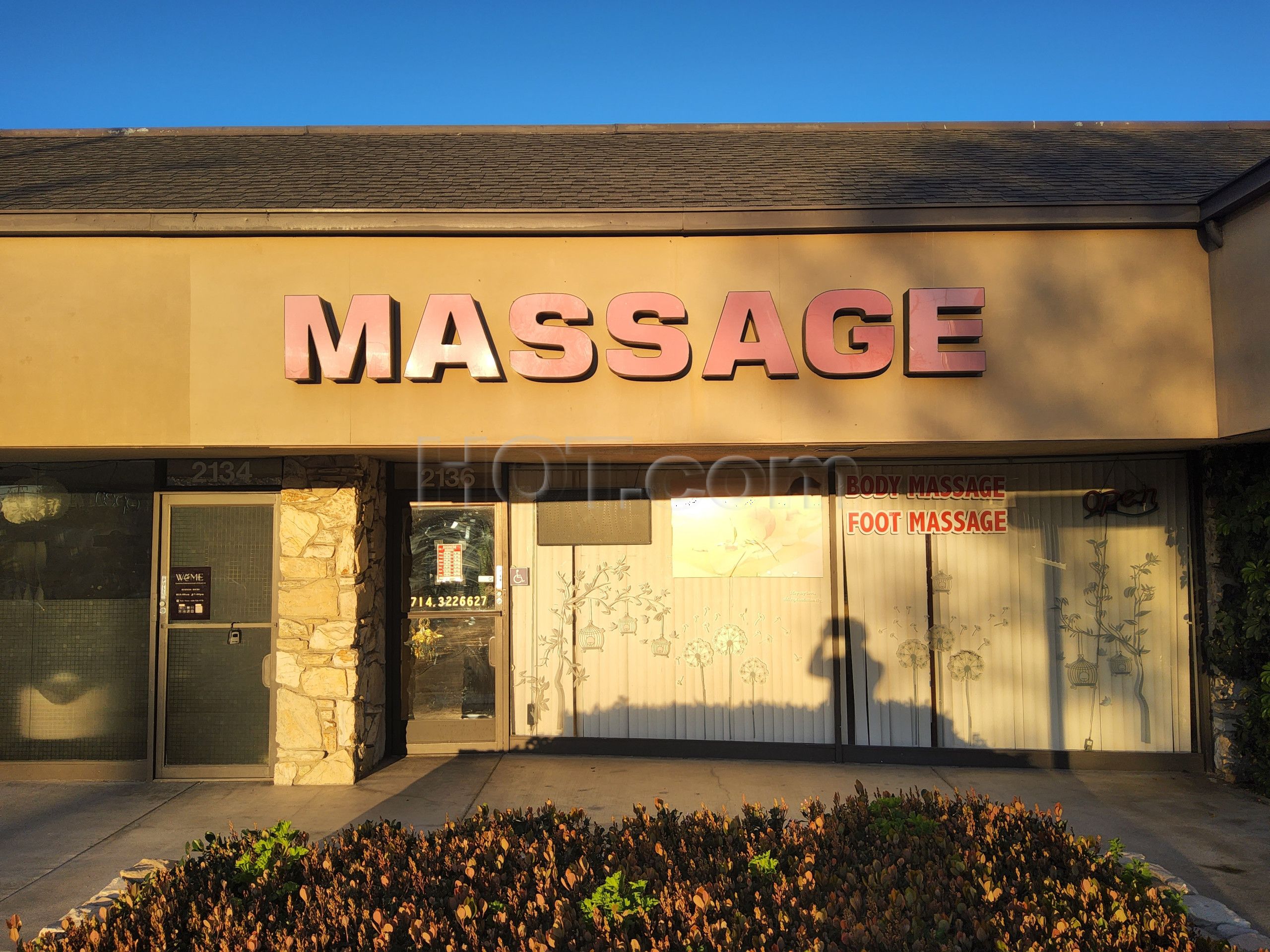 Santa Ana, California Tustin Massage Center